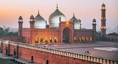 Niazi Express Lahore Bus Terminal